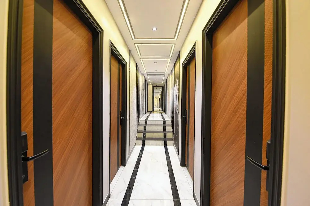 Fabhotel Grand Palazzo I