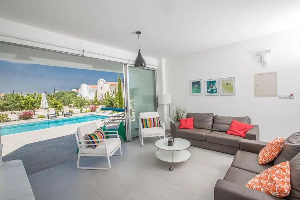 Villa Ochosto Helios - Beautiful 5 Bedroom Protaras Villa - Walking Distance