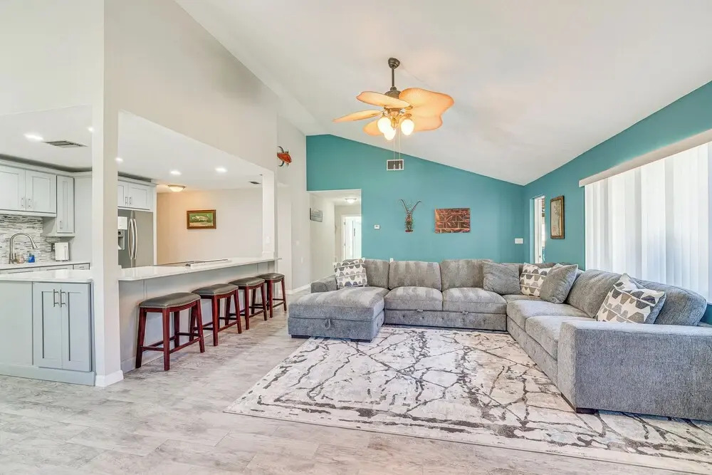 Riverfront Home With Private Dock, Fire Pit!