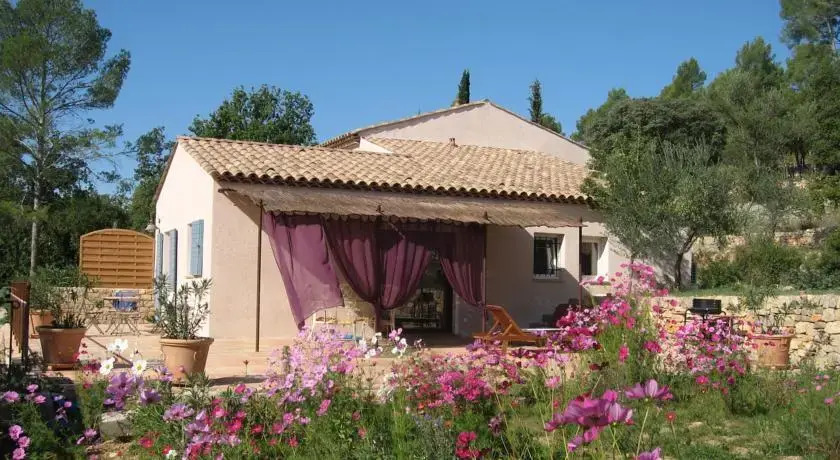 Charmante Petite Maison & Whirlpool privé & Terrasse Plein SUD au Calme
