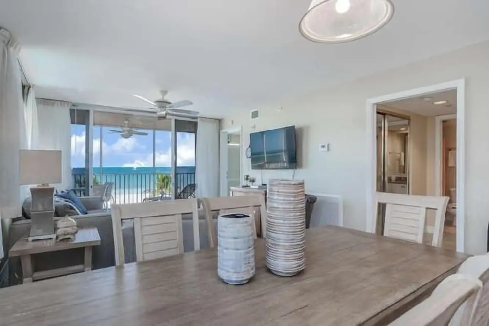 Beach Villas # 201 - Bogo24 2 Bedroom Condo by RedAwning