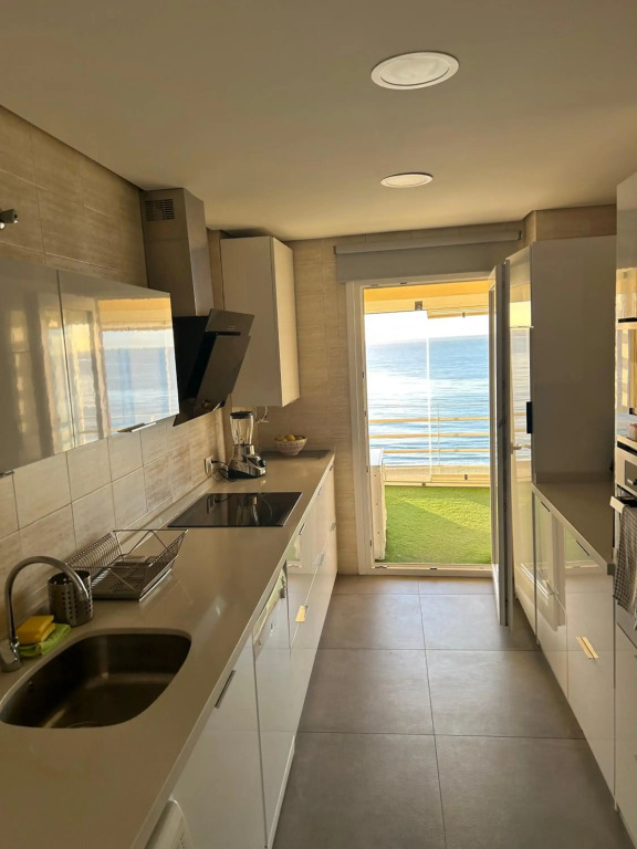 Apartamento En Primera Linea/Beachfront Apartment