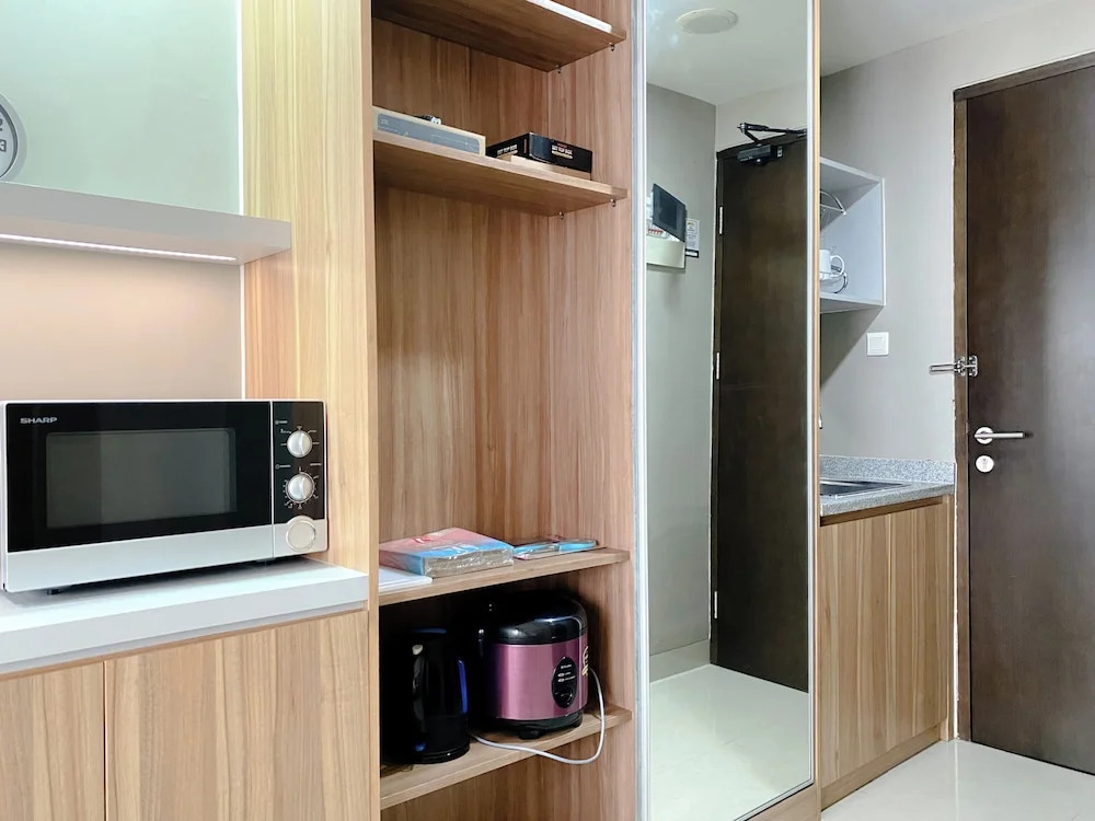 Simply Look Studio At Mustika Golf Residence (No Kitchen) Apartment