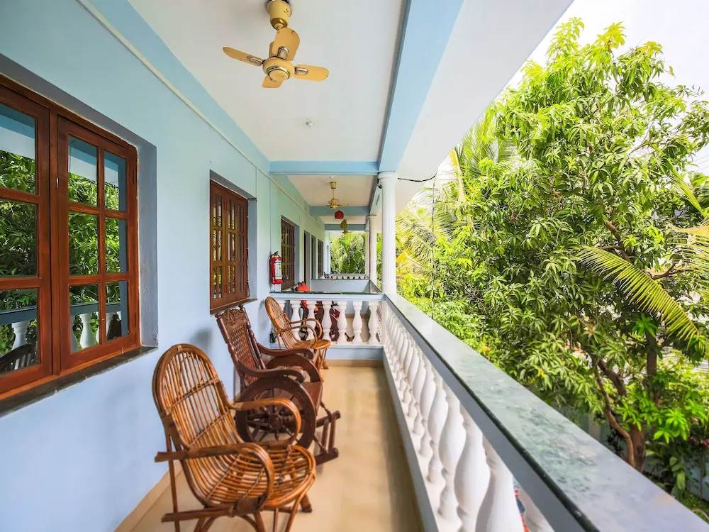OYO 13747 Tanisha Guest house