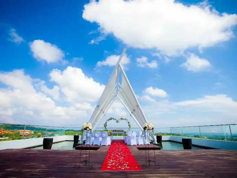 New Jimbaran Hotel