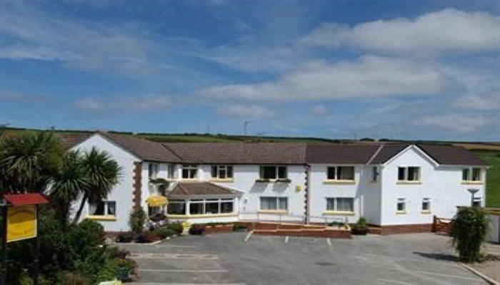 Sunnymeade Country Hotel