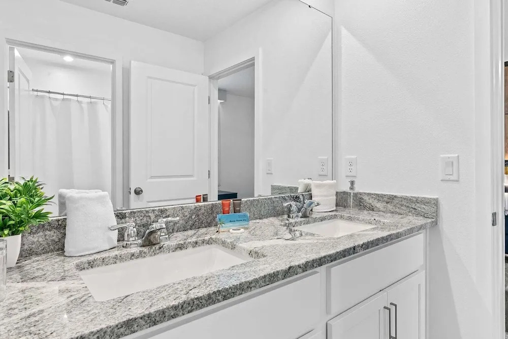 Luxury 8BR Private Pool Family Villa Near Disney