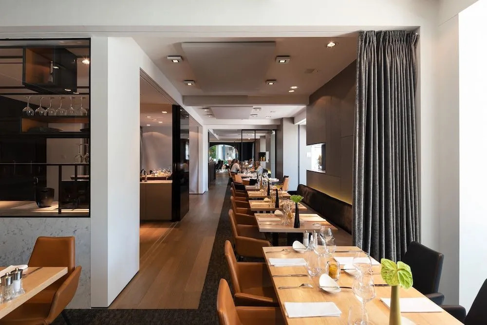 Ariane Hotel