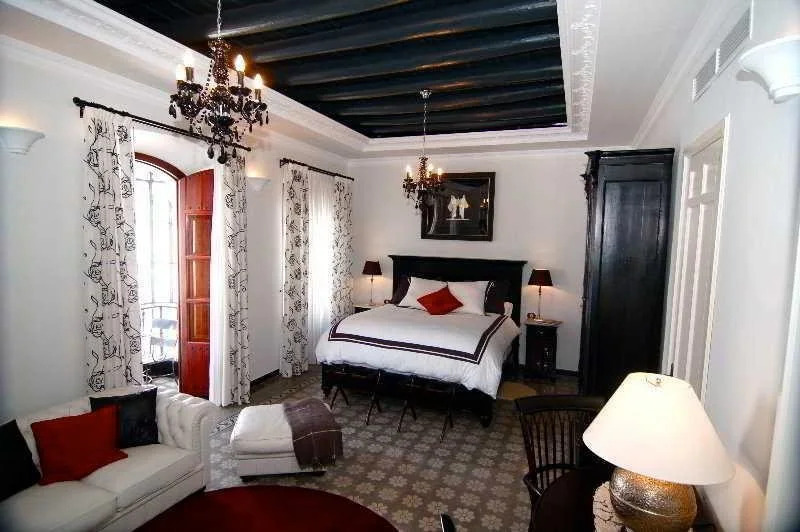 La Casa Noble