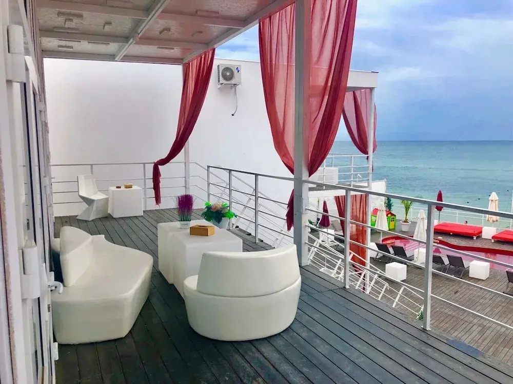 Отель Beach Club Odessa