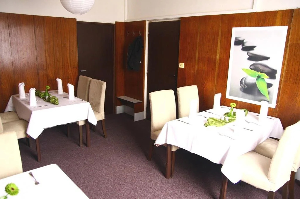 Hotel Bor