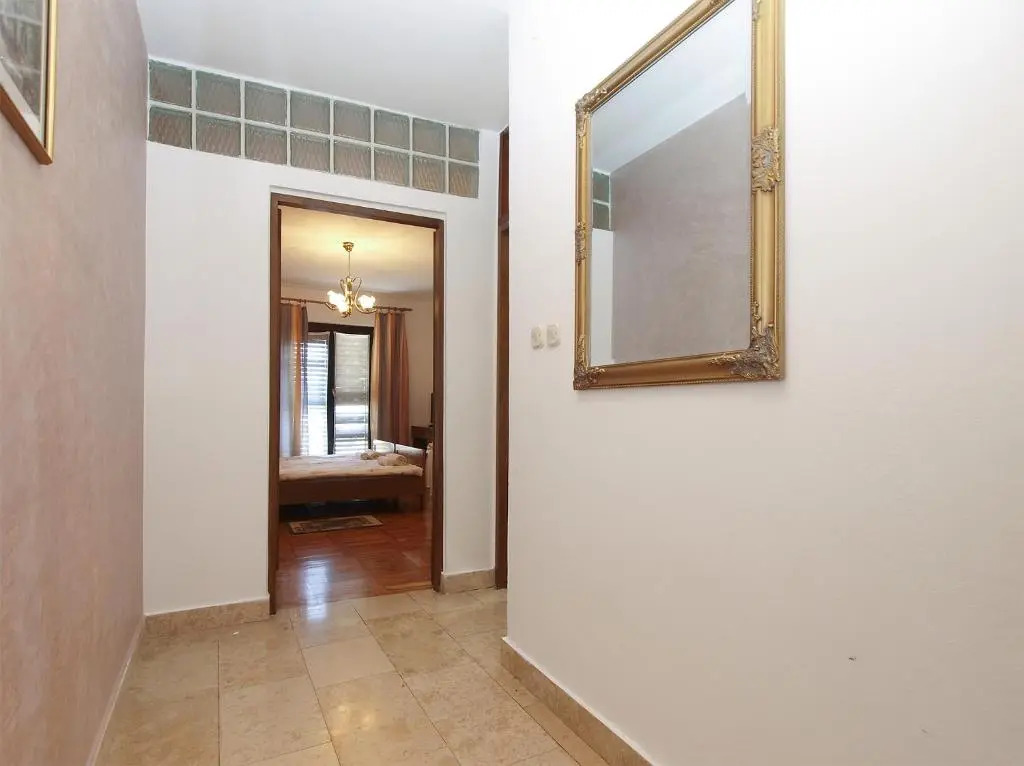 Apartments Drago 2039