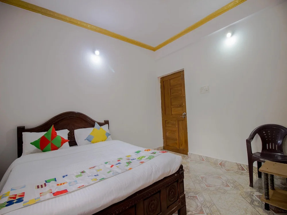 OYO 14233 Home Seaside 2BHK Calangute Beach