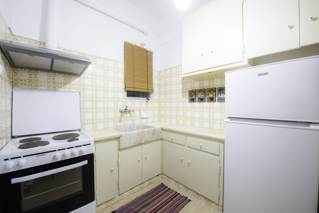 Spacious Living at Kallithea