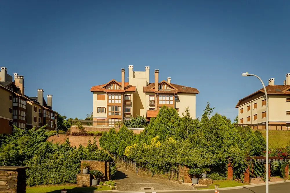 LOCAR-IN GRAMADO-Alphaville