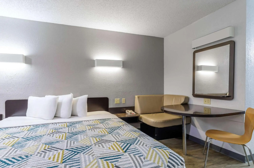 Motel 6 Boerne TX