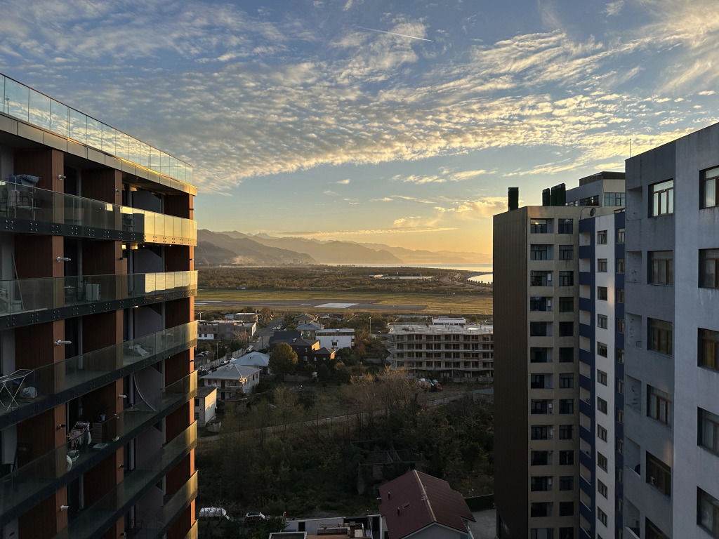 Апарт-отель Batumi Beach Apartments on Rejeb Nizharadze Street 20