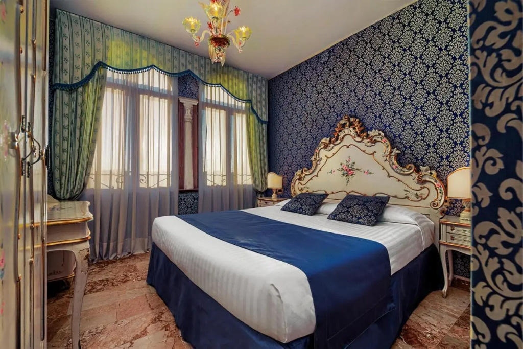 Отель Tre Archi