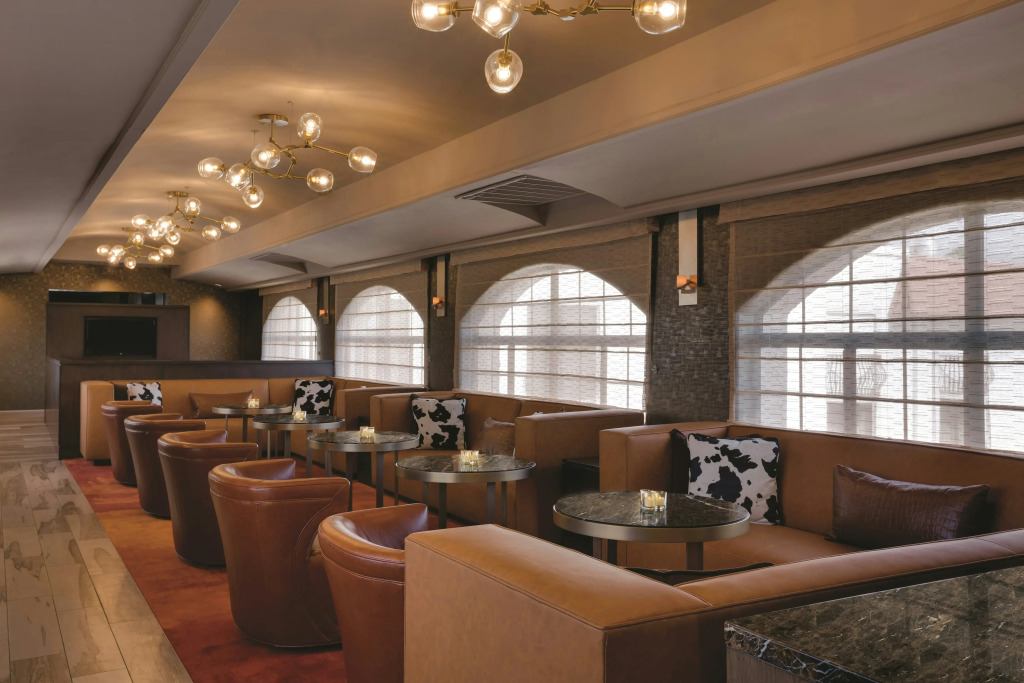 Embassy Suites by Hilton Scottsdale Resort