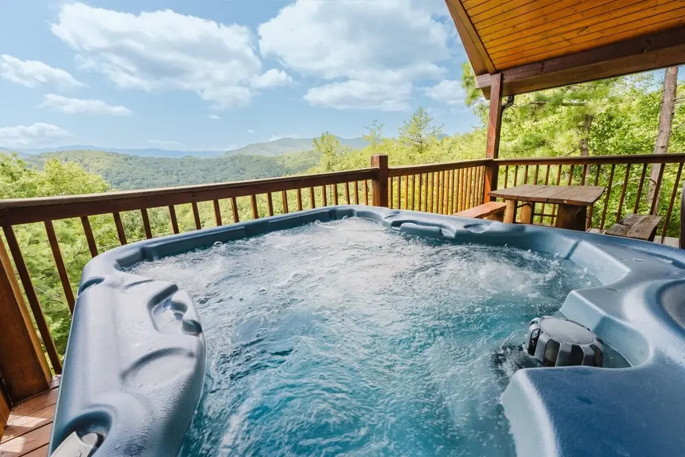 Ain't No Mountain High Enough 1 Bedroom Cabin by RedAwning