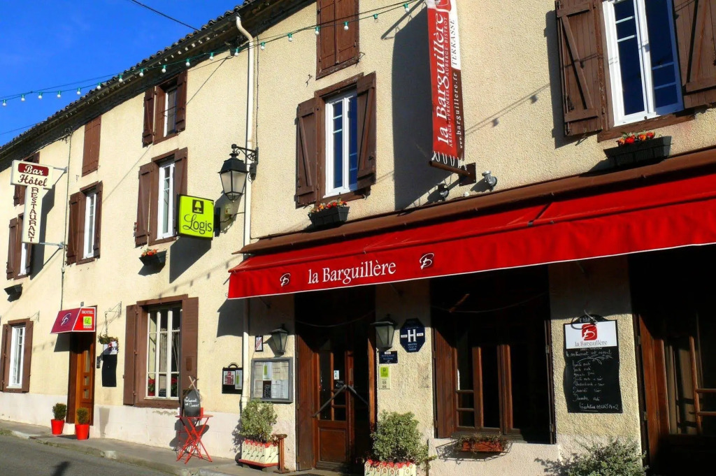 Logis Hotel Restaurant LA BARGUILLERE