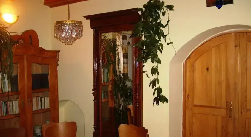 Villa Contra