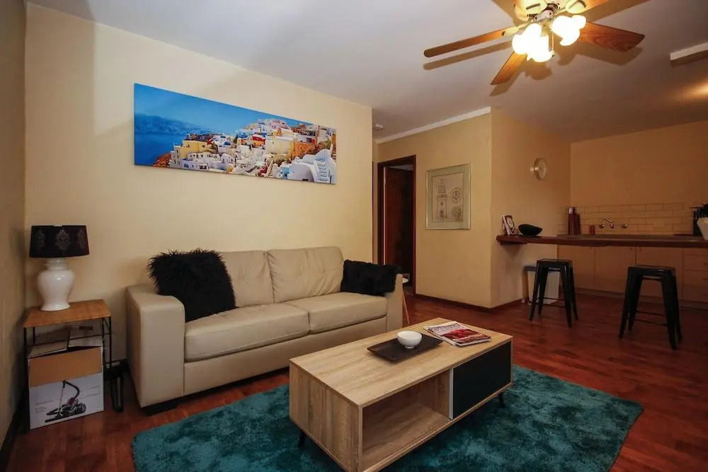 Mosman Park Beach Apartment