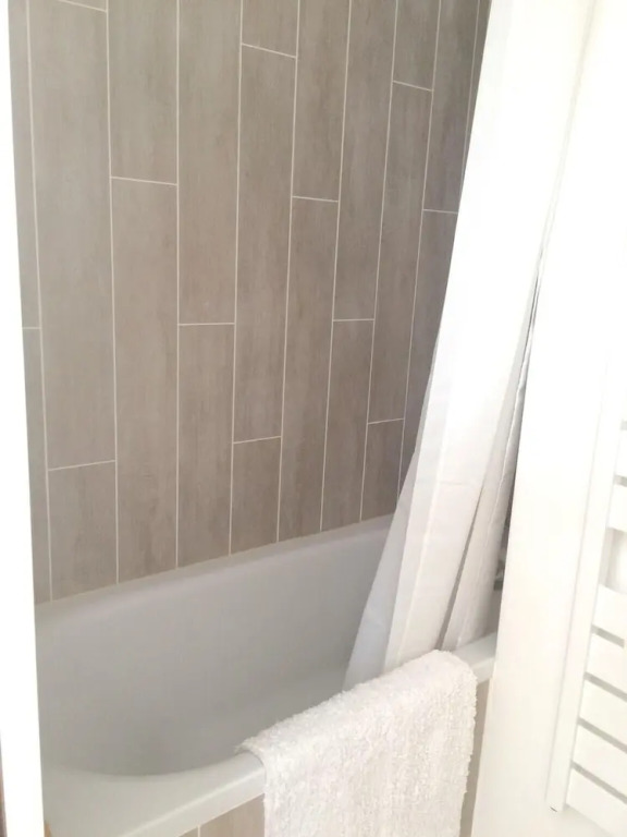 Apartment With one Bedroom in La Rochelle, With Wonderful City View, Furnished Balcony and Wifi - 3 km From the Beach