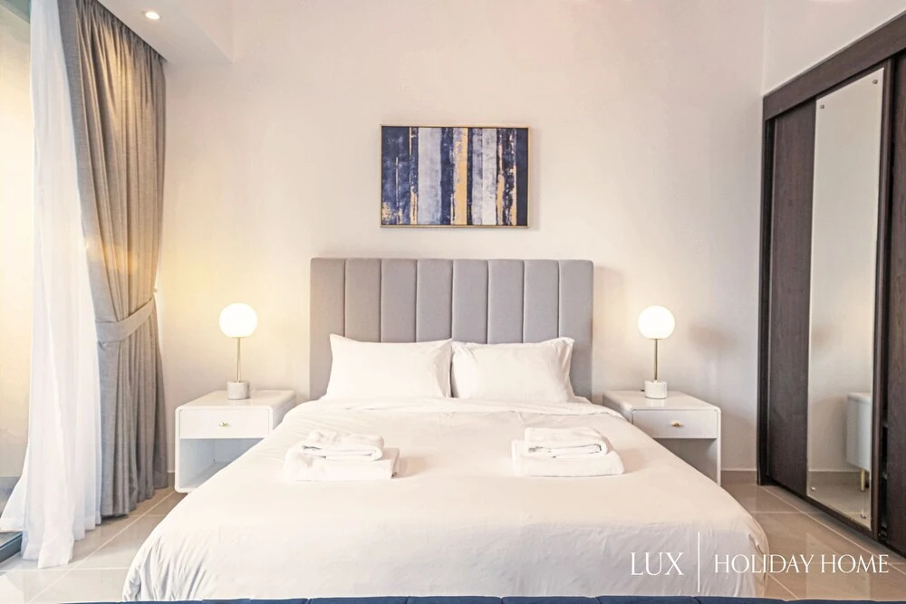 LUX | The Silverene Marina View Studio