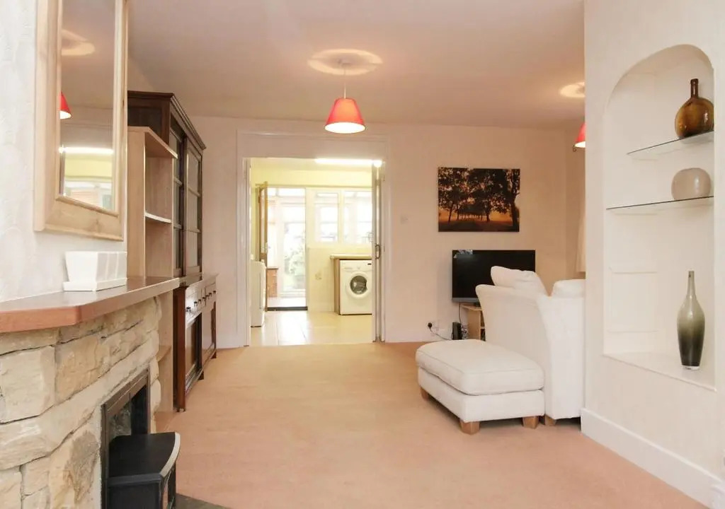 Large Cosy House Ideal for Corporate Lets