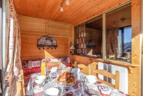 Apartment Place Peclet 2