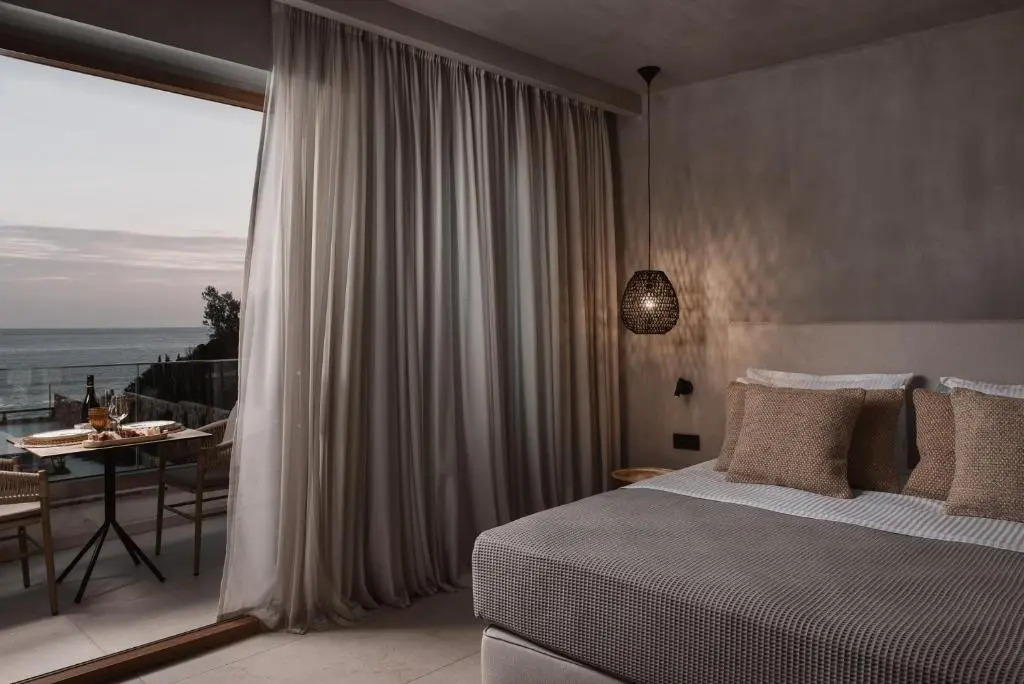 Myra Hotel