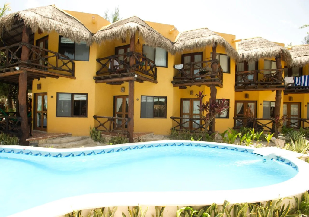 Holbox Dream Beachfront Hotel