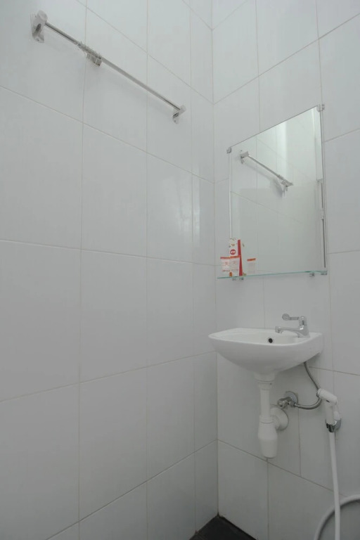 Irooms Homestay By OYO Rooms