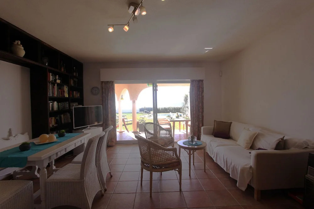 1100 Beachfront 1.Line Villa Marbesa Large Garden-Pool