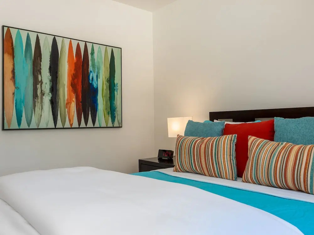 Celebrity Hideaway at Movie Colony East