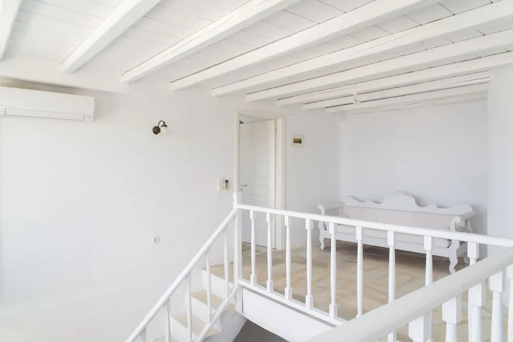 Villa Adonis