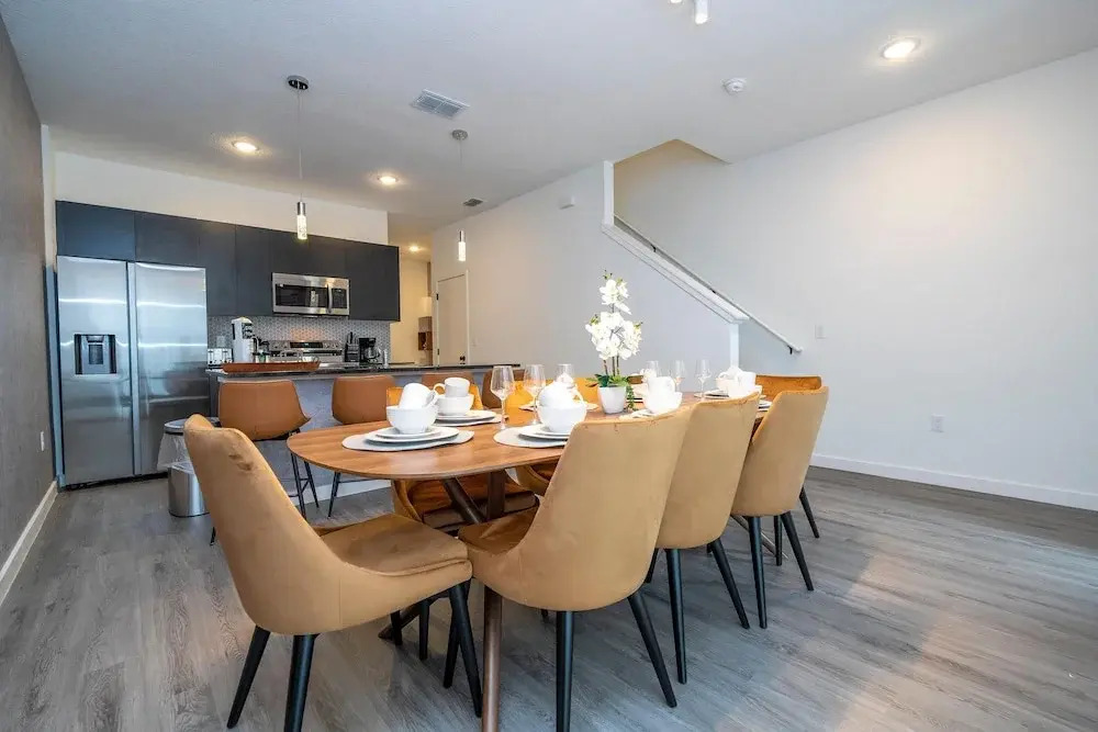 3258 SW - 3 Bedrooms The Hub Paradise