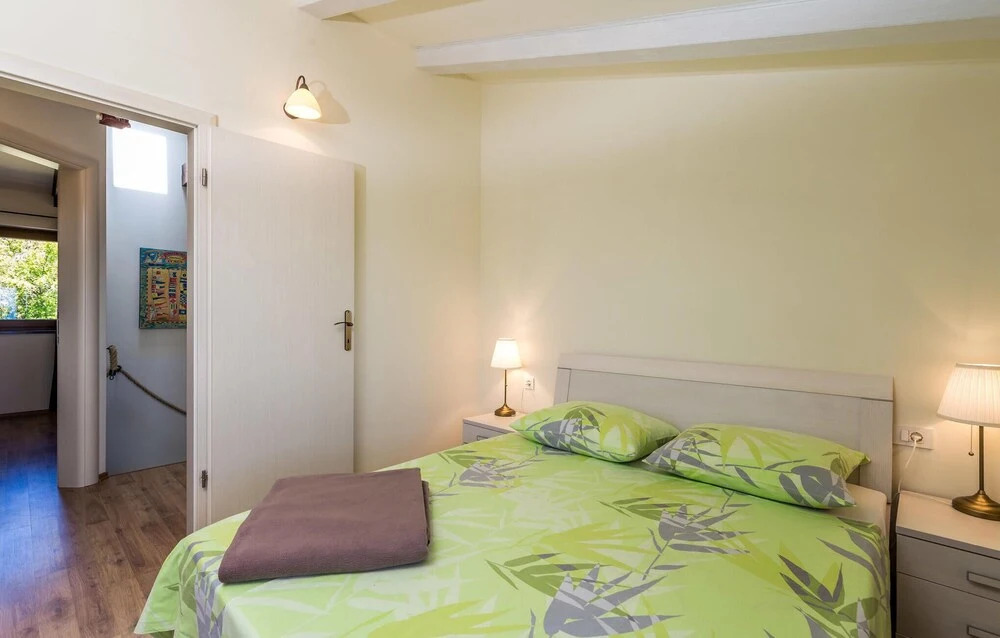 Beautiful Home in Palit With Wifi and 3 Bedrooms