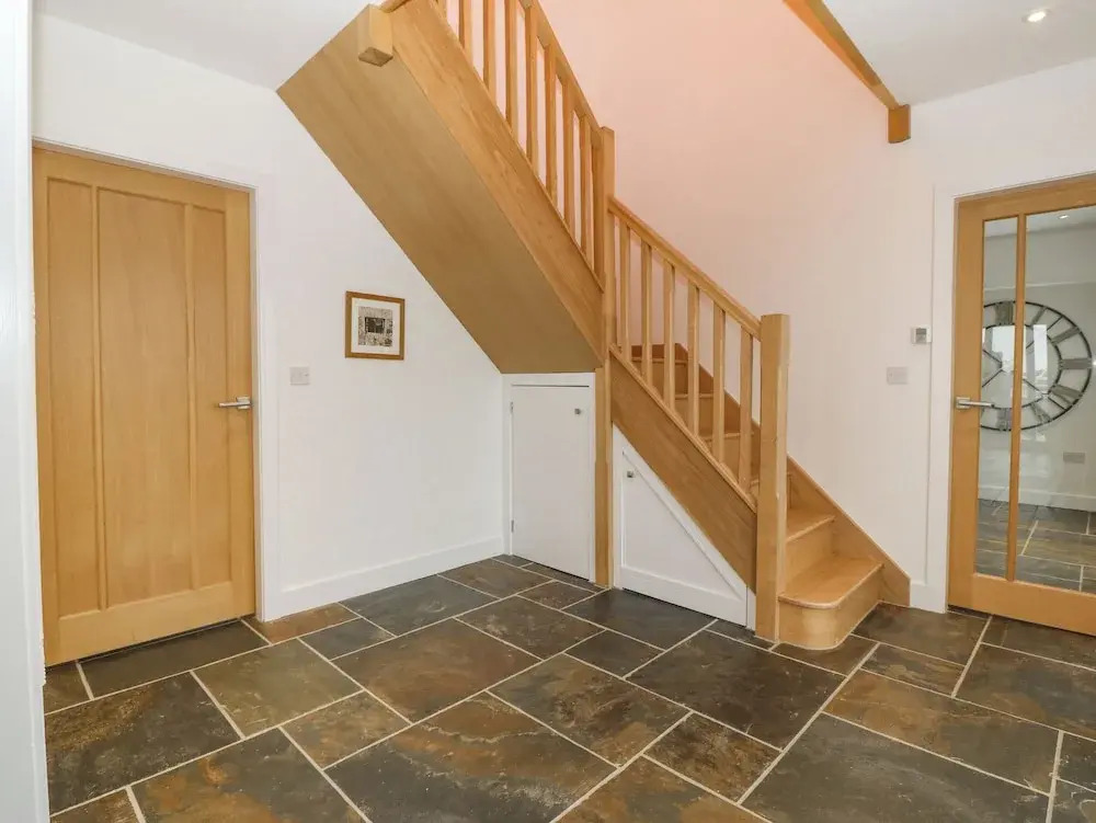 3 Bed in Llanbedrog oc-brntr