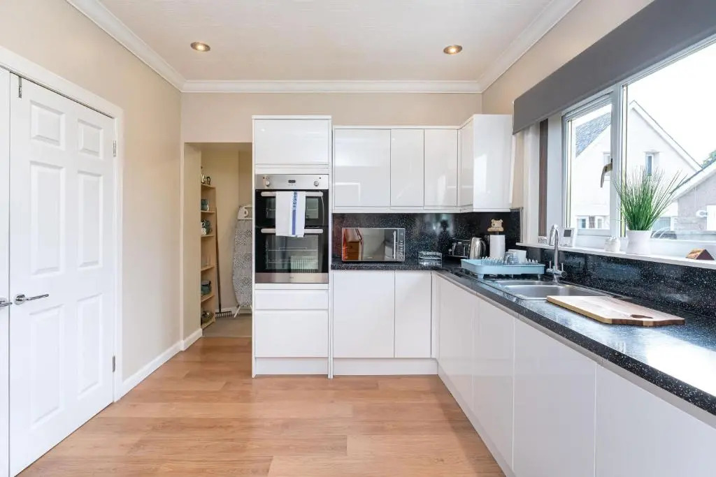 NEW Four Bedroom House - all rooms ensuite