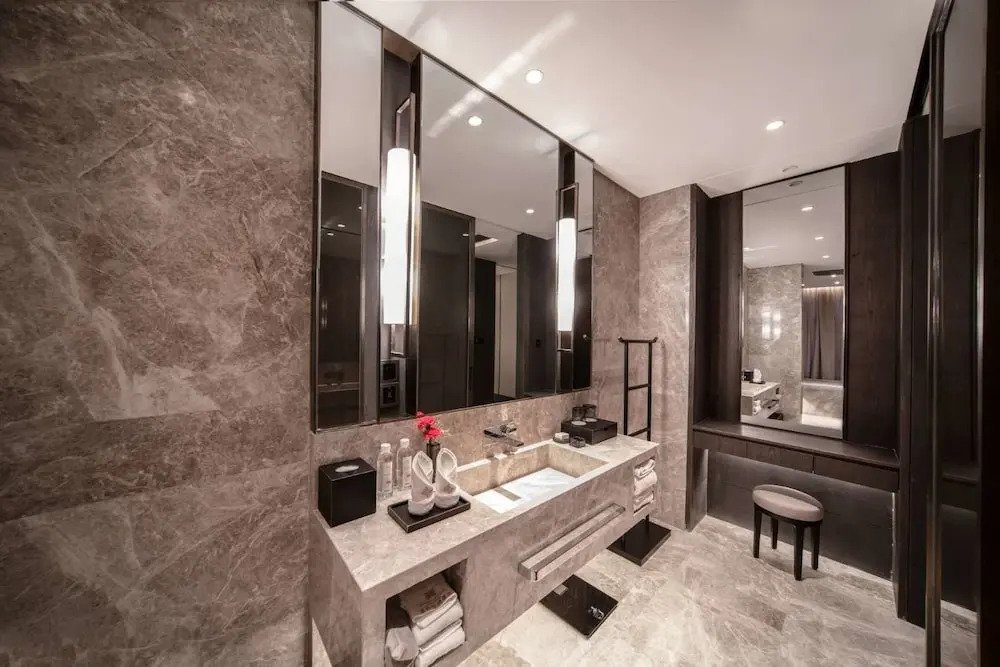 Pury Hotel