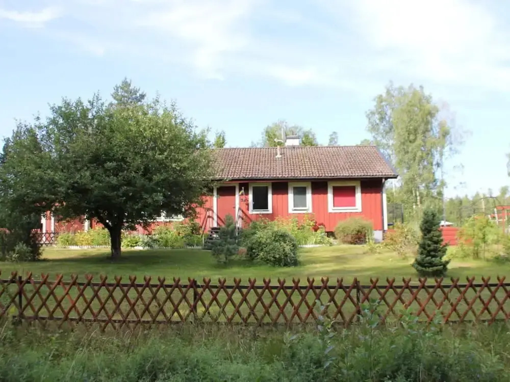 Nyhyttan Comfortable Holiday Residence