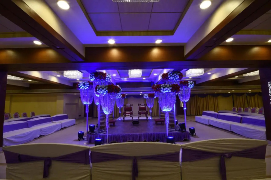 Hotel Platinum Residency