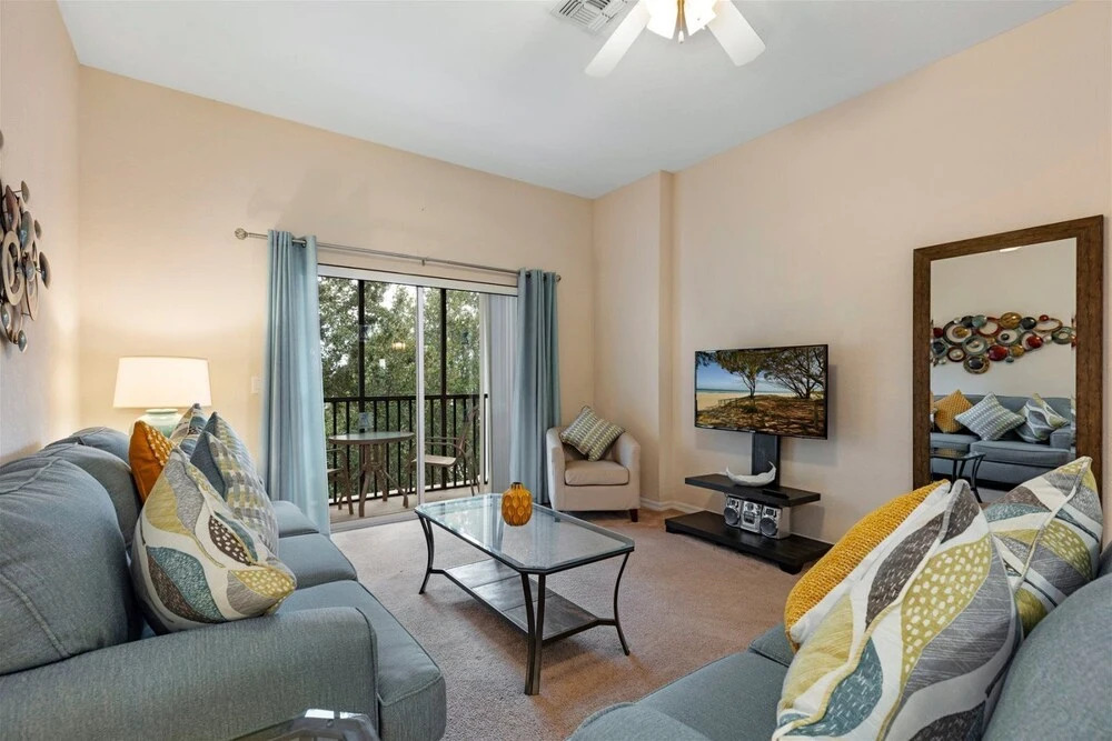 Fabulous 3 bed Condo Near to all the Attractions - 479