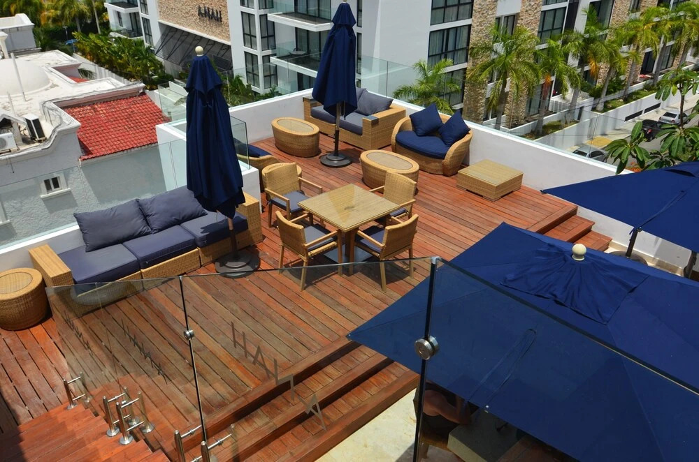 Anah Downtown condo