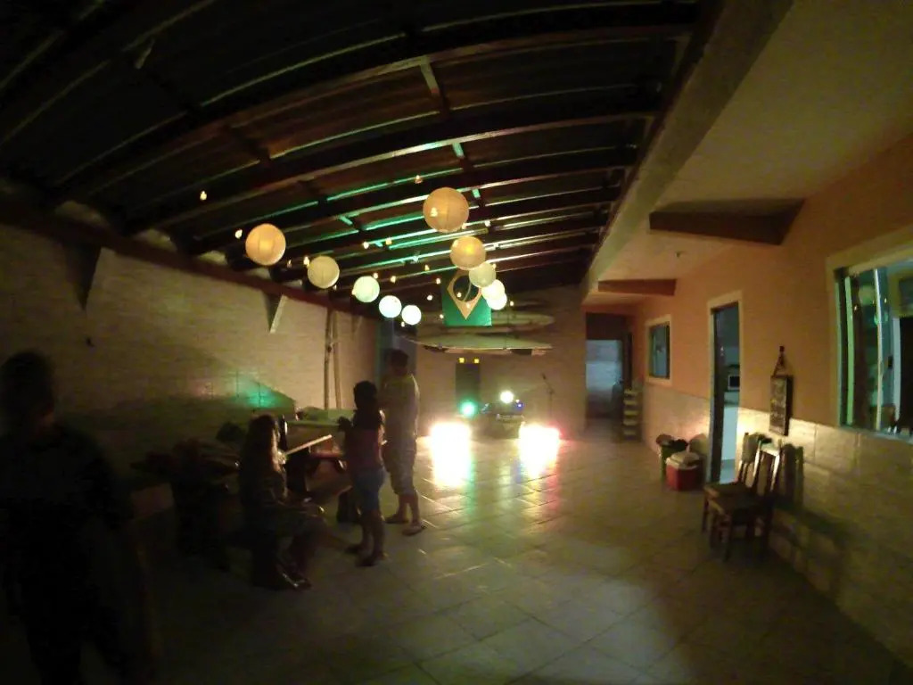 Gênesis Beach Hostel! Quartos compartilhados e privativos na Pinheira
