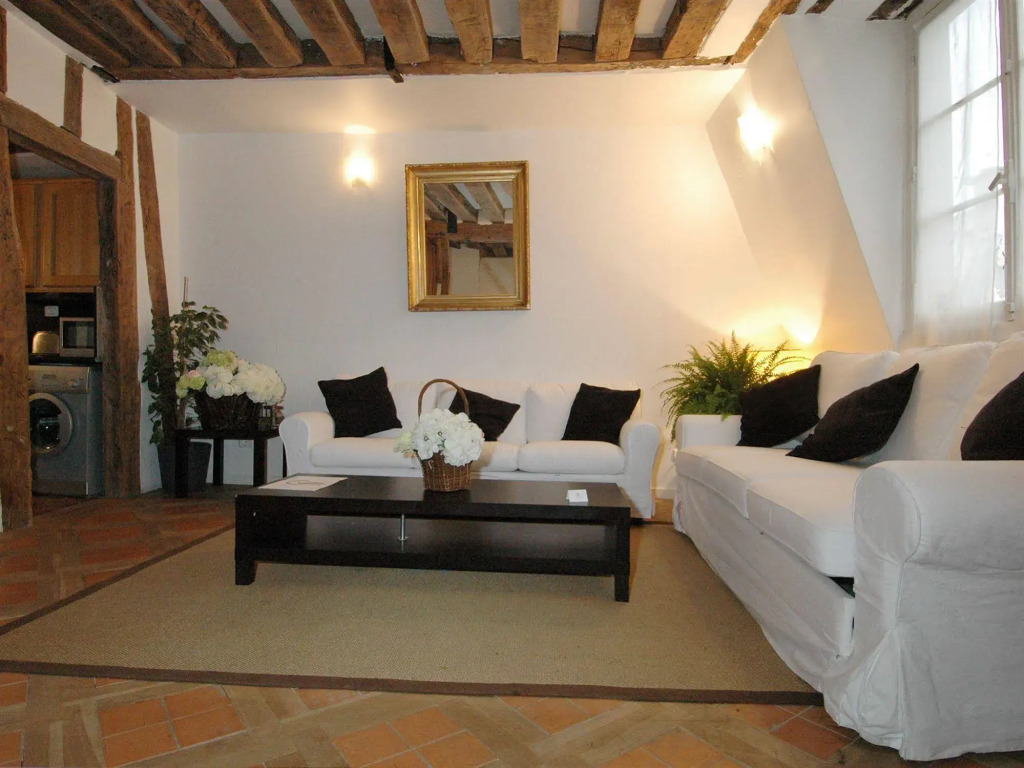 Gregoire Apartment