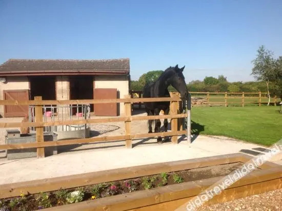 Ravencar Farm B&B