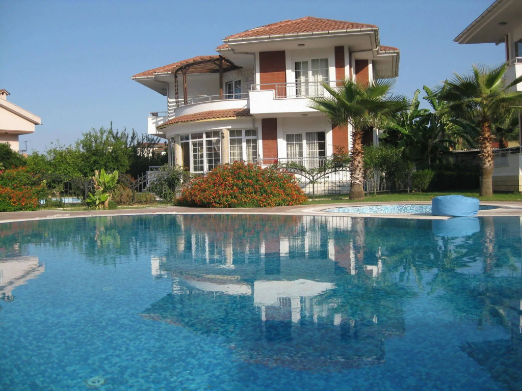 Tropicano Family Villas